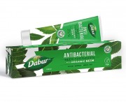 Antibakteriln zubn pasta s organickm neemem Dabur